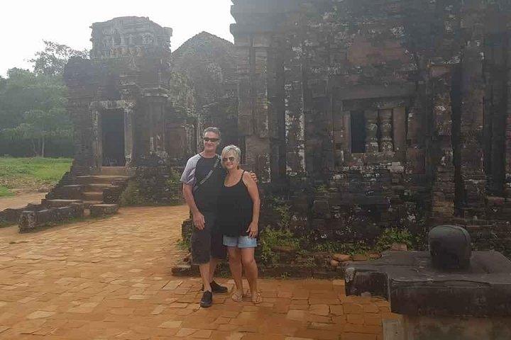 My Son Sunrise - Tour privato al mattino presto e tour della città di Hoi An