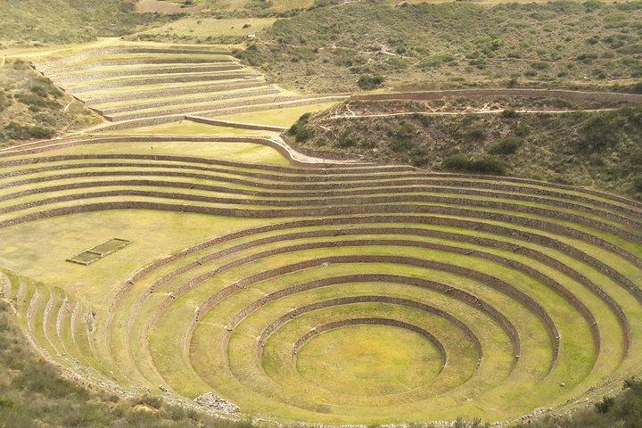 Lares Valley Trek met Hot Springs naar Machu Picchu 8D/7N