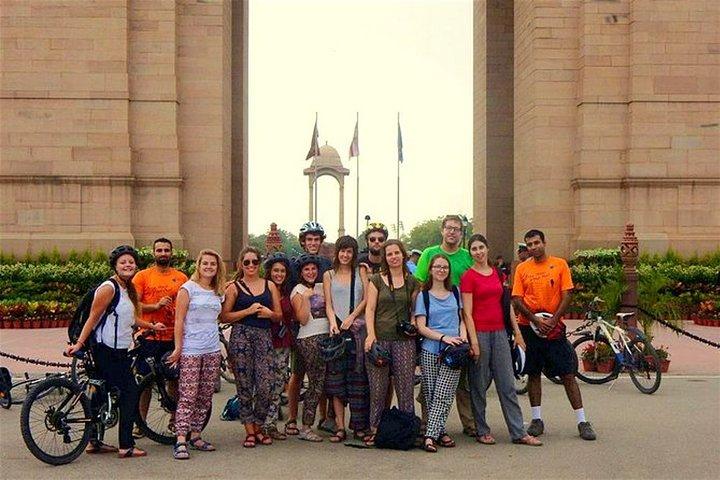 Explore Imperial Delhi en bicicleta (New Delhi Cycling Tour)