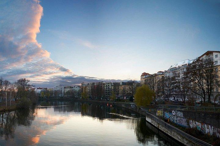 Berlin Architecture/River Spree Full Day Photography Tour