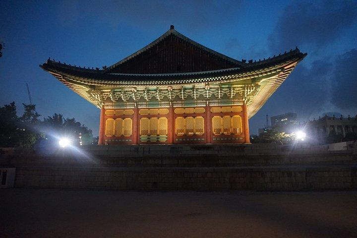 Central Seoul Abend-Tour einschließlich Deoksu Palace, Seoul Plaza und Dongdaemun Market