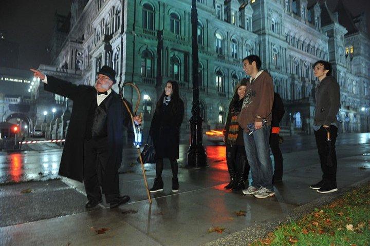 Recorrido a pie nocturno por DC embrujado en Capitol Hill