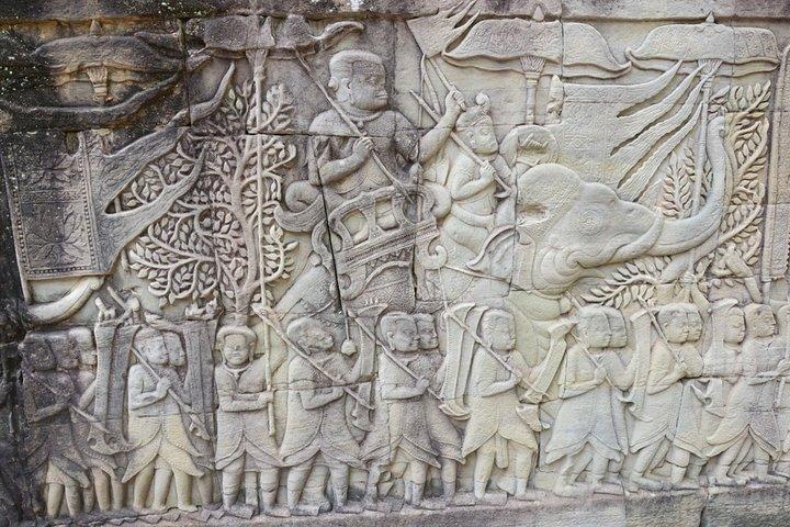 To explore Angkor Wat for 3 days
