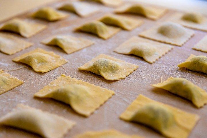 Lucca : イタリア語のマンマを使った料理 – Pasta & Tiramisu by Cesarine
