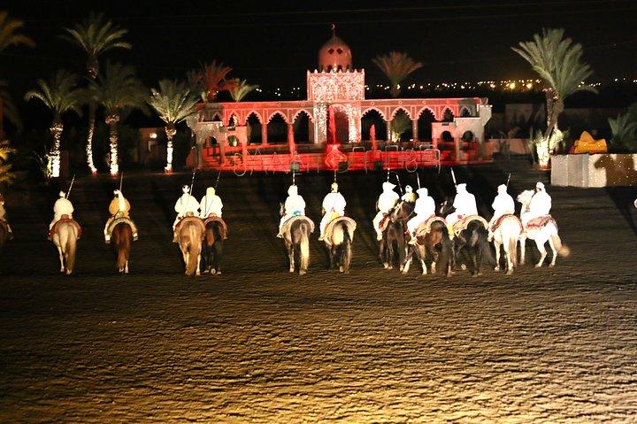 Fantasia Show con cena a Marrakech con ritiro