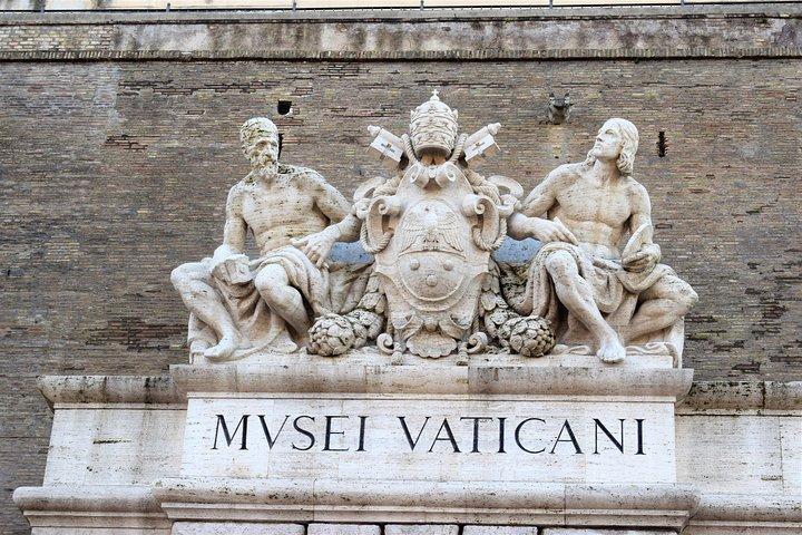 Visite privée du Vatican et des icônes de Rome - déjeuner et voitures de luxe!