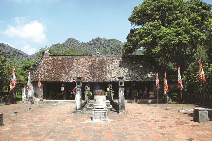 Excursion privée d'une journée à l'ancienne citadelle de Hoa Lu et à Tam Coc au départ de Hanoi