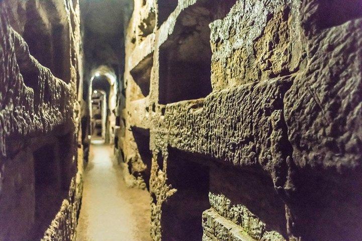 Roman Catacombs Walking Tour
