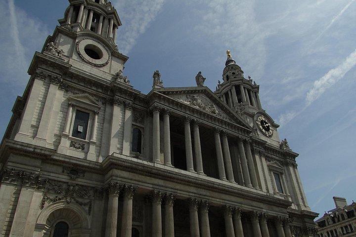 英語のホストファミリーに滞在する4日間のロンドンプライベートツアー
