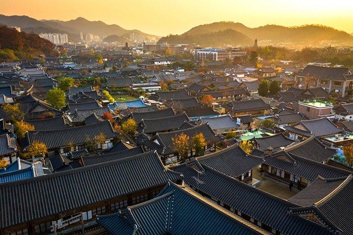 Private Jeonju Hanok Village - Culinary tour