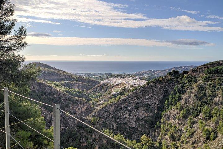 Frigiliana Lille gruppe vandretur og vinsmagningstur fra Malaga
