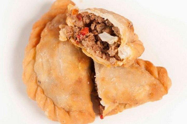 エル ビエホ アルマセン タンゴ ショー 行列スキップ チケット オプションのディナー付き ブエノスアイレス