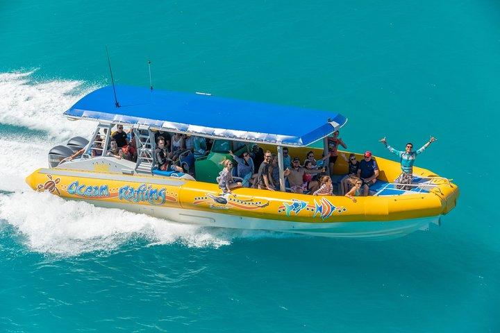 Rafting sull'oceano: Whitehaven Beach, snorkeling e belvedere sull'ingresso della collina