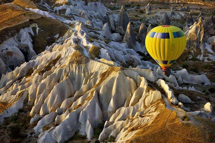 9 Day Istanbul Cappadocia Tour by Public Bus Yuki Tour IST42