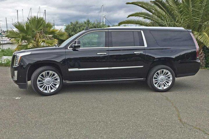 Traslado privado de partida do aeroporto de Nova York SUV