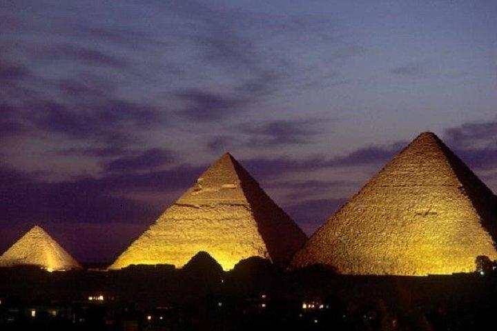 Pyramids Sound and Light Show in Kairo