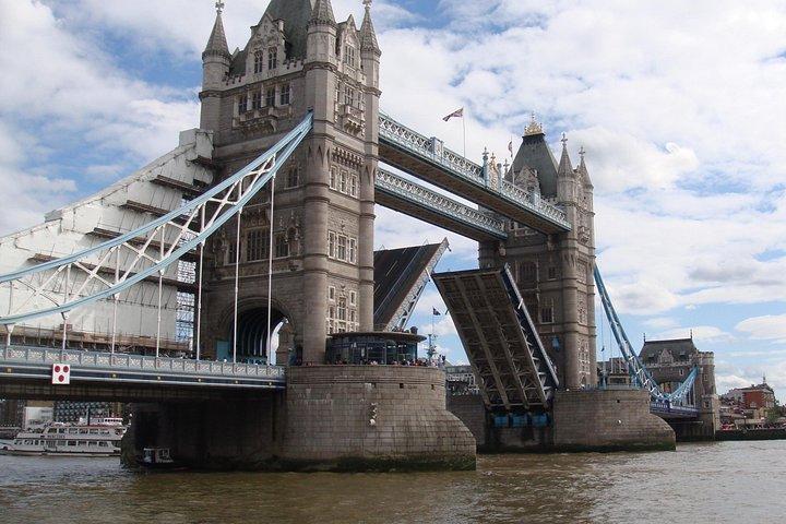 ロンドン8日間のプライベート英国史英語コースとツアー