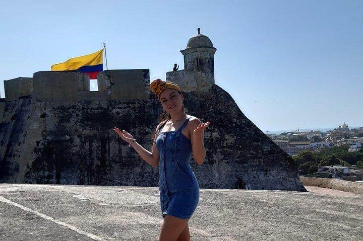 Cidade Murada, Castelo de San Felipe e Convento Popa City Tour em Cartagena