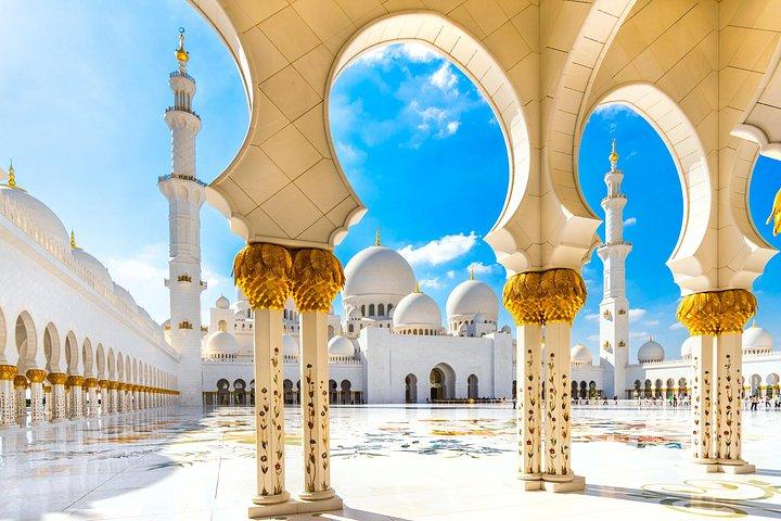 From Dubai: Abu Dhabi City Sightseeing And Sheikh Zayed Mosque
