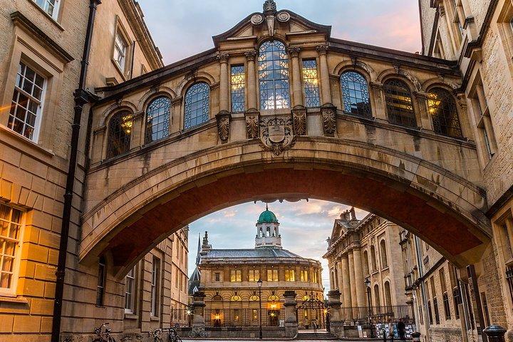 Transfert privé aller simple: Londres à Oxford / Oxford à Londres