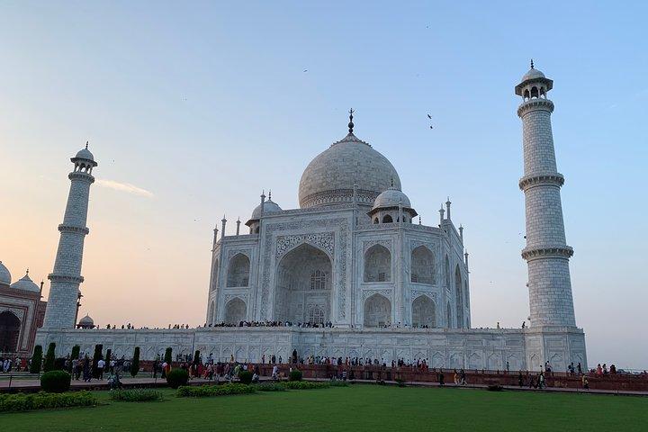 Privater Transfer von Jaipur nach Agra inklusive Fatehpur Sikri