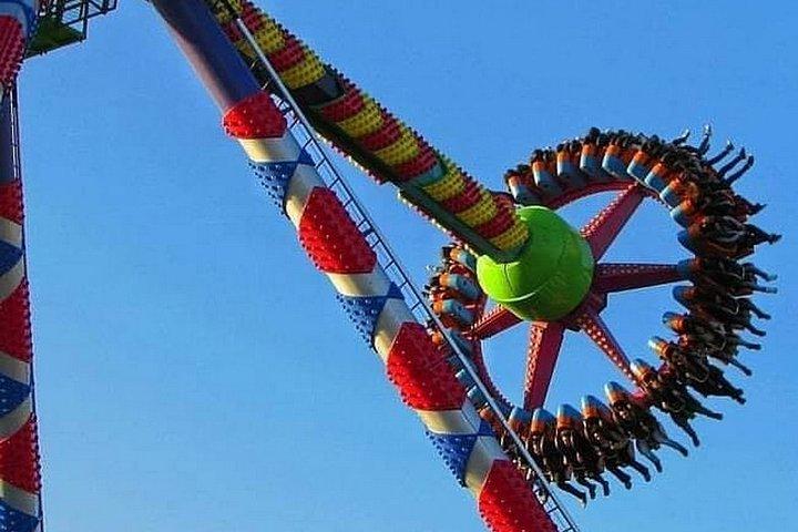 ブエノスアイレスからのホテル送迎付きコスタ遊園地チケット