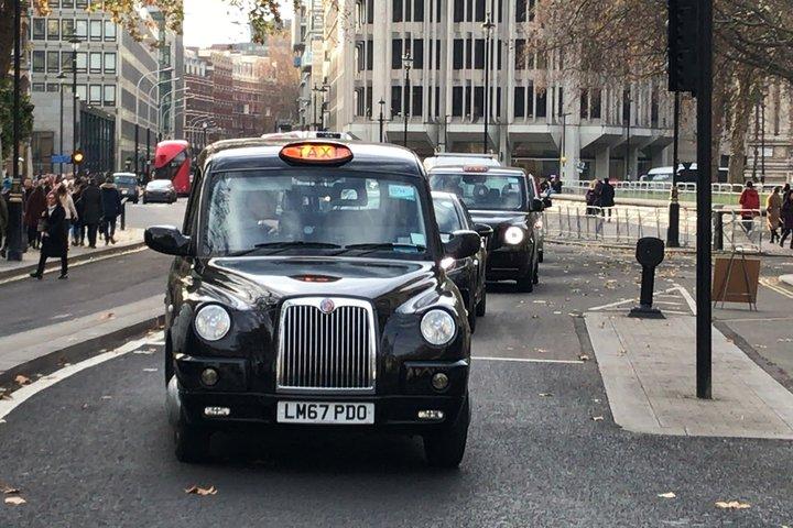 ロンドンでの民間国際関係と政治の1週間プログラム