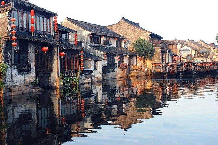 2-tägige private Tour durch Shanghai und Suzhou mit Mittagessen