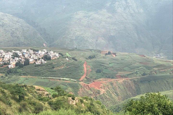 Visite privée d'une nuit à Red Land au départ de Kunming