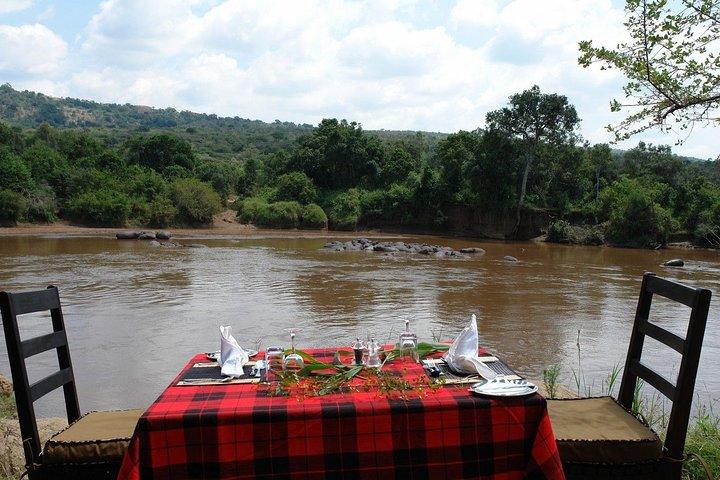 6 giorni Maasai Mara, L. Nakuru, Aberdare e Samburu Safari (MINIMO 2 PERSONE)