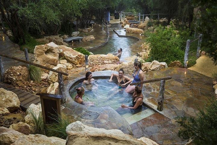 Full day - Peninsula Hot Springs & Bathing Boxes