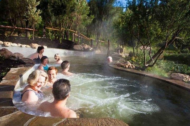 Full day - Peninsula Hot Springs & Bathing Boxes