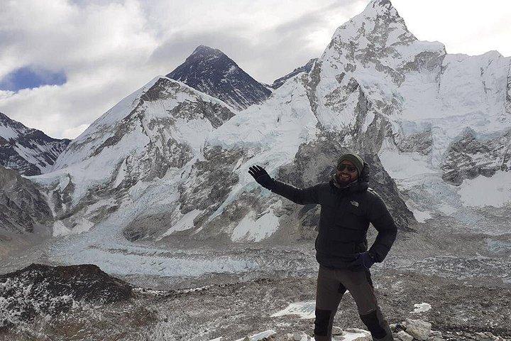 Gokyo Lakes Cho-La Pass with Everest Base Camp