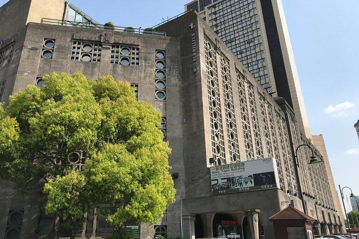 Shanghai Tower Science Technology Museum und Bund Private Tour