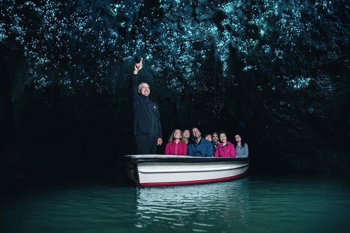 Privat rundtur [3 dagar]: Hobbiton, Waitomo Twin Caves & Te Puia