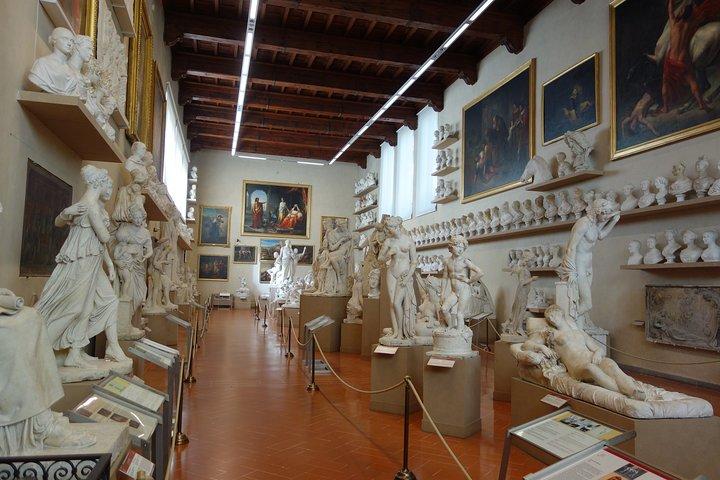 Florence: 1-hour Accademia Gallery guided experience with entrance tickets