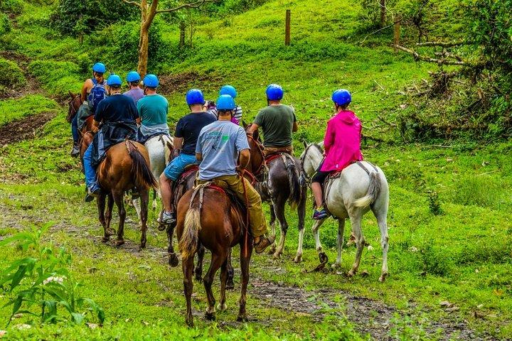 Arenal Canopy og ridning eventyr