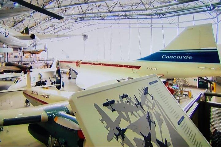 高級自家用車の日雇い：ロンドンと途中降機ダックスフォード帝国戦争博物館