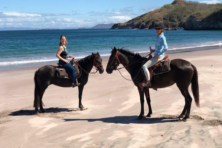 1,5 Stunden private Reittour in Playa Conchal