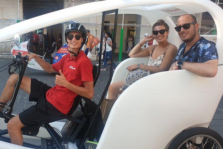 Nice: Visit of Nice by electrically assisted bike taxi 1 hour.