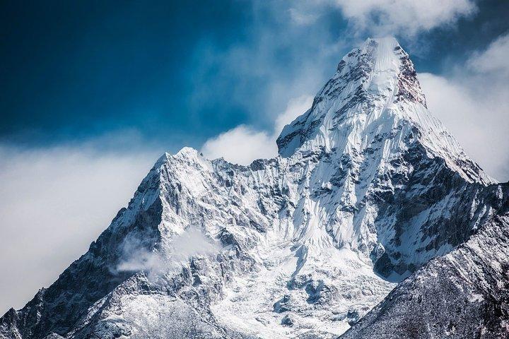 Trek privé de 11 jours au camp de base Ama Dablam au départ de Katmandou