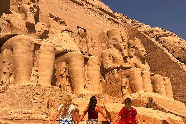 Trip to Abu Simbel Temple by Coach From Aswan