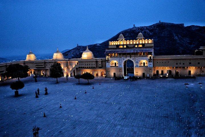 インドの中心への旅: 7日間のゴールデン トライアングル エスケープ