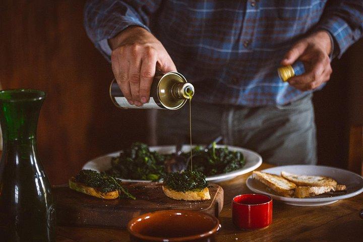 ローマからの終日トスカーナでのワインチーズとEVOオイルテイスティング