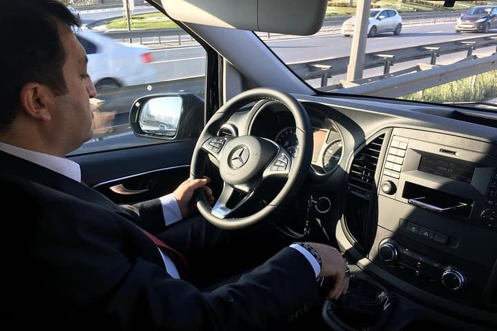 Private Istanbul Airport (IST) TransferS
