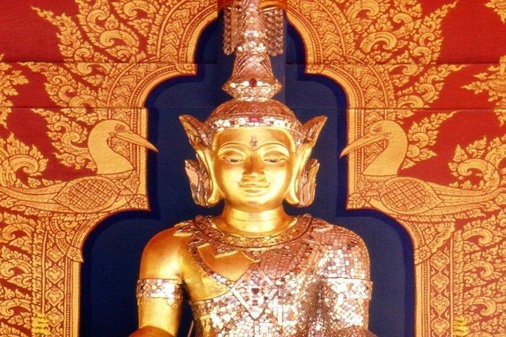 Halvdagstur til Chiang Rai Highlights
