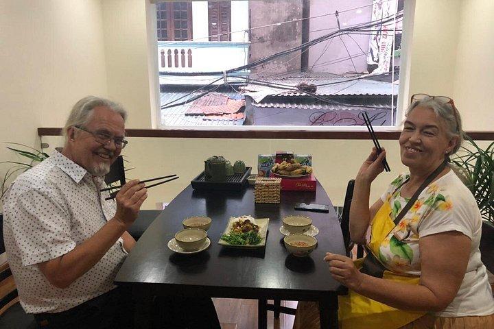 Private cooking class and rural market visit with chef