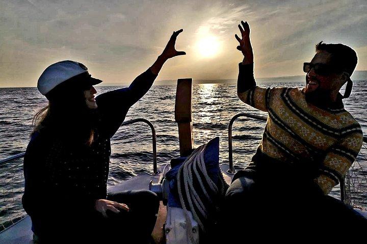 Pôr do sol + Pernoite no barco + Café da manhã