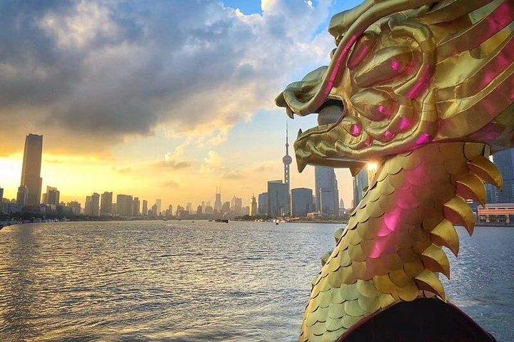 リバークルーズまたはタワービューの上海外灘の半日プライベートツアー