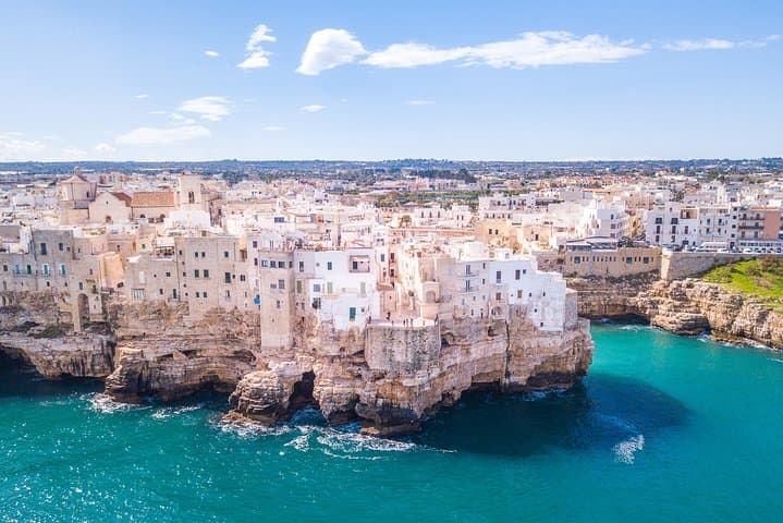 Private Transfer from Napoli to Bari (BRI) Airport